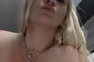 THICK IN ALL THE RIGHT PLACES - Image 7