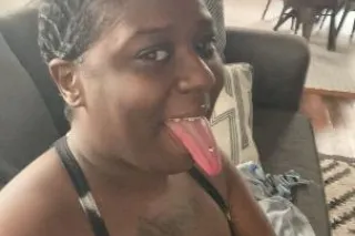 Video Calls Or Snap Chat Showes - Image 5